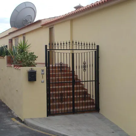 Oleandra Villa *
